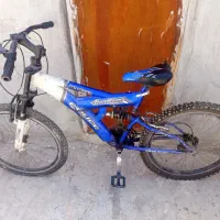 polisدوچرخه26
