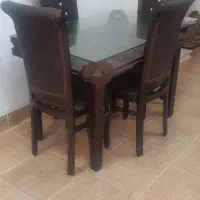 میز نهارخوری چهارنفره چرمی