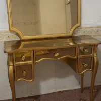 اینه و‌کنسول