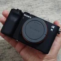 دوربین سونی آلفا 7c
