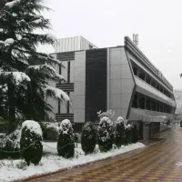 نماهای آلومینیومی کامپوزیت و شیشه‌ لامل کرتینوال