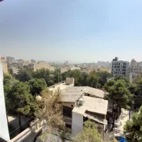 ۱۱۰متر طبقه آخر ویودار کلیدنخورده