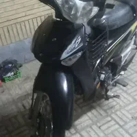 موتورسیکلت۱۳۵پیشروپیام