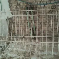 حفاظ روی دیوار