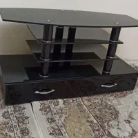 میز تلویزیونی شیشه ای  سالم ابعاد شیشه 1 متر