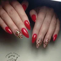 کاشت‌‌ناخن‌ آموزش تخصصی ناخن تخفیفات ویژه