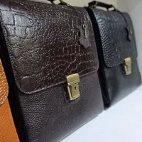 کیف اداری دوشی رمزدار چرم اصل طبیعی فقط۴/۹۵۰/۰۰۰