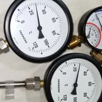 باتشکر از دیوار ...ترمومتر وگیج دما