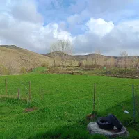 زمین فنس کشی شده حدود 2500متر