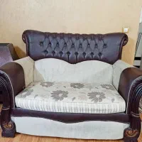 مبل کلاسیک چرم و پارچه