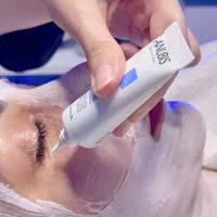فیشال پاکسازی پوست و درمان مشکلات کف سر