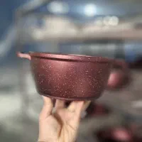 کارگر آقا جهت کار در کارگاه بازسازی ظروف