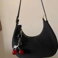 آویز کیف آلبالویی