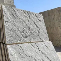 استخدام نیروی کار در موزاییک سازی