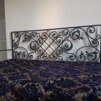 تخت سنتی آهنی مناسب سنگین وزنا وپذیرایی