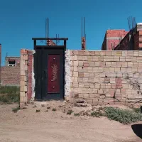 خانه نیمه ساخت