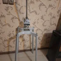 سیب خلال کن