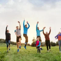 پیاده‌روی و ورزش گروهی