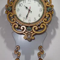 ساعت دیواری