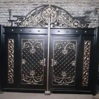 درب ویلایی مدرن ،باغی خطی باغ /ویلا لوکس،کلاسیک