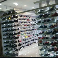 دکور لاکچری فروشگاه کفش