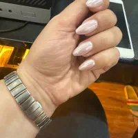 ناخن کار حرفه ایی