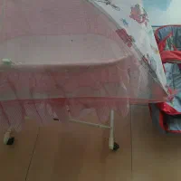 گهواره کنار تختی