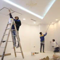 نقاش و نقاشی ساختمان