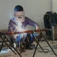 لوله کشی گاز. جوشکاری گاز