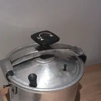 زودپز کاملا نو قیمت مناسب