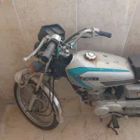 هوندا 125 مدل 89