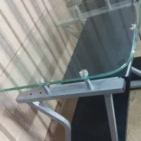 میز کامپیوتر  تحریر