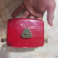 قفل در