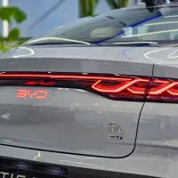 نمایندگی تجارت خودرو خسروانی BYD QIN L