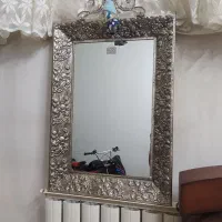 ایینه برونز قدیمی