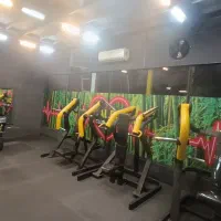 منشی پاره وقت باشگاه بندنسازی