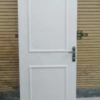 دراتاق چوبی