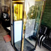 آسانسور بالابر ماشین بر مارال. مدبر