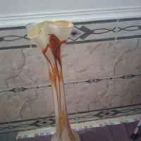 گلدان بدون گل