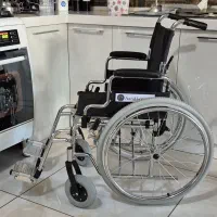 یک ویلچر سبک ساخت tayvanمناسب برای هر خودروی