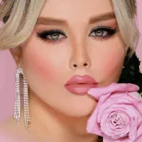 میکاپ و شنیون حرفه‌ای سالن ما، منزل شما با ۸۰۰