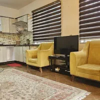 سویت تمیز نزدیک دریا