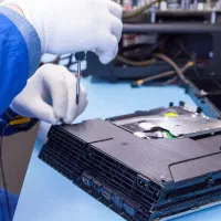 تعمیر و سرویس و انواع کنسول های بازی  xbox ps5 ps4