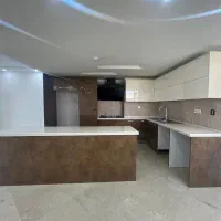 150متر-سه-خواب-7ساله-بالای-کاج-مروارید