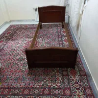 تخت یک نفره با تشک طبی خارجی