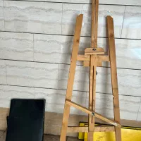سه پایه بوم نقاشی