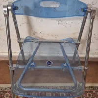 دو عدد صندلی شیشه تا شو خارجی
