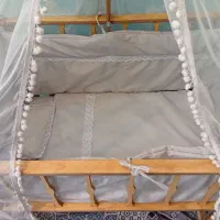 تخت خواب نوزاد