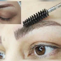 متقاضی مدل آرایش دائم صورت