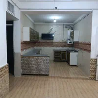 منزل دوخوابه درب از ساختمان